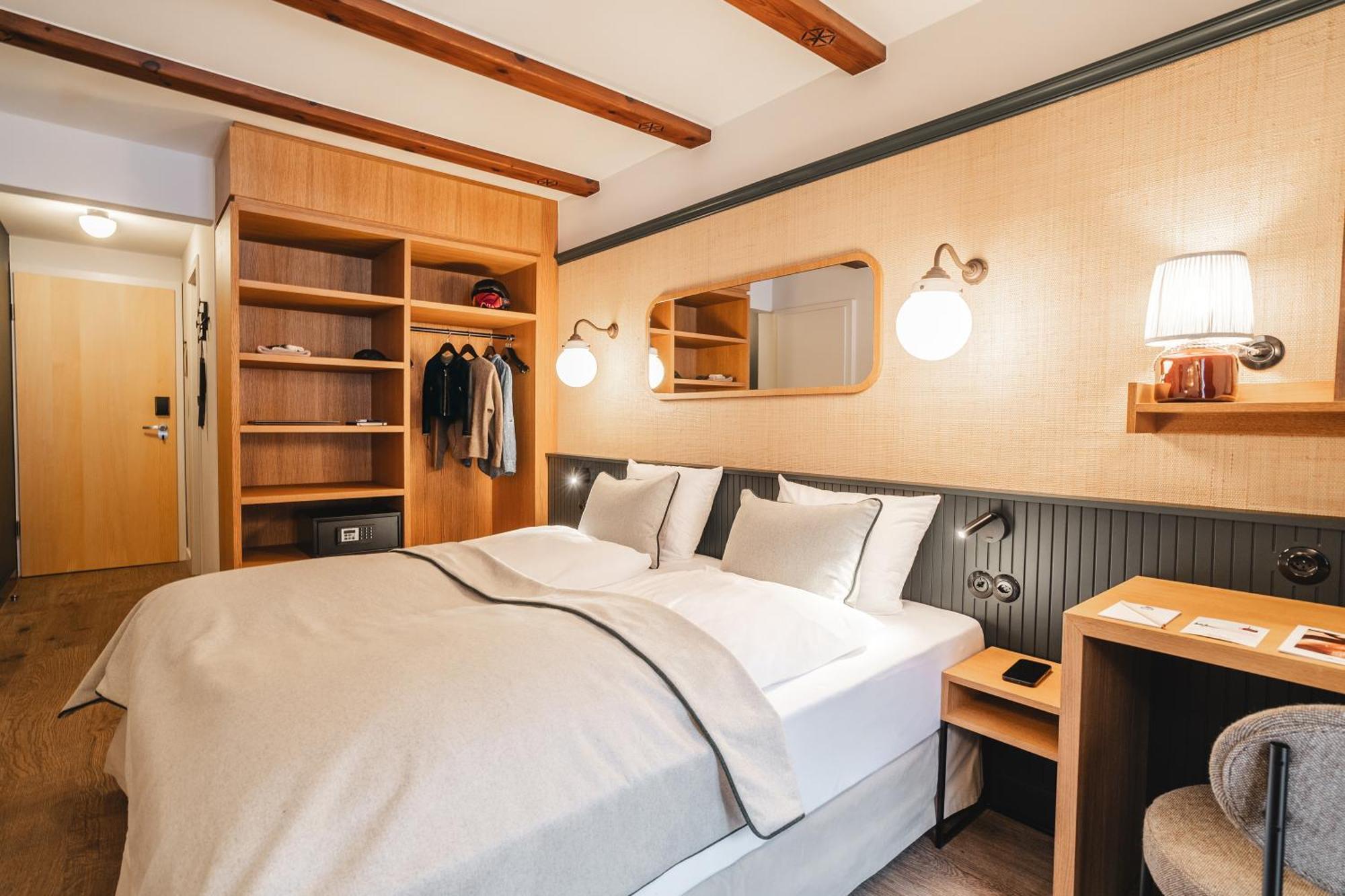 Classic Room